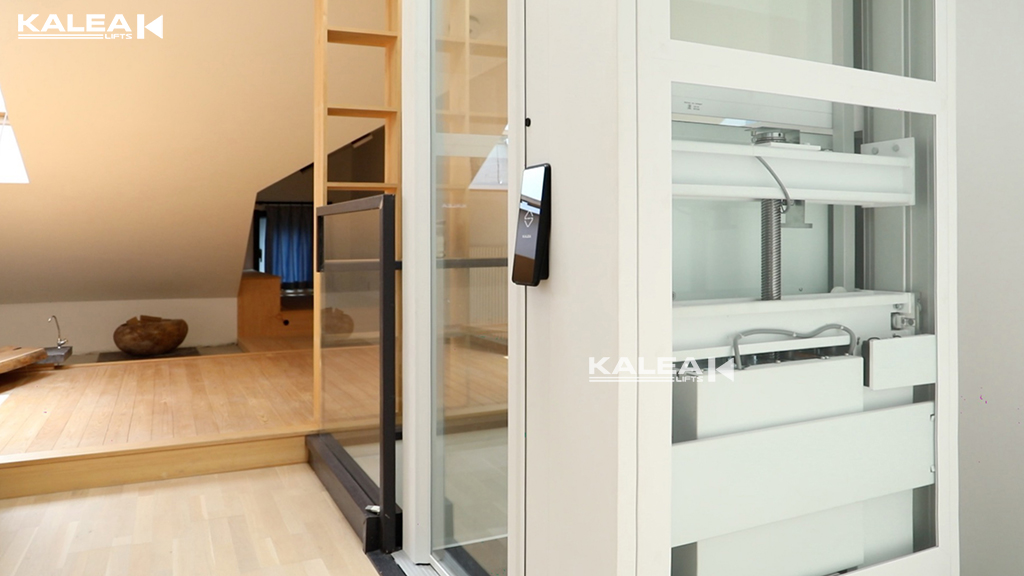 卡尼亚螺杆电梯02