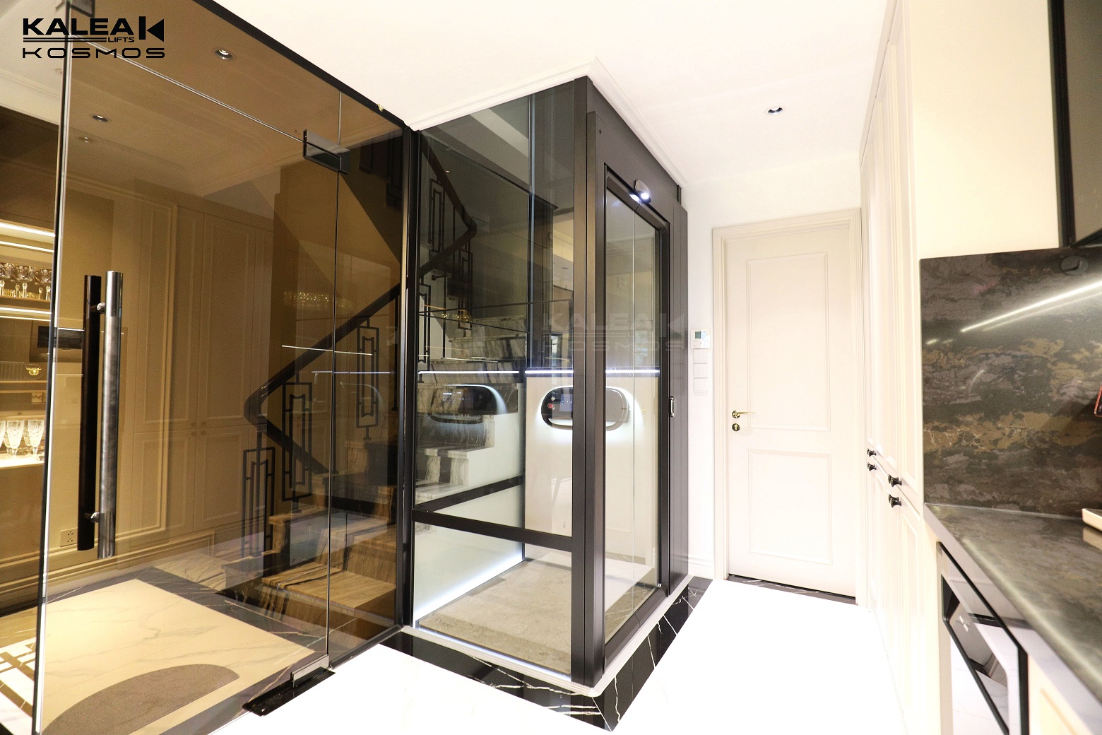 卡尼亚家用电梯X500越南河内案例2024