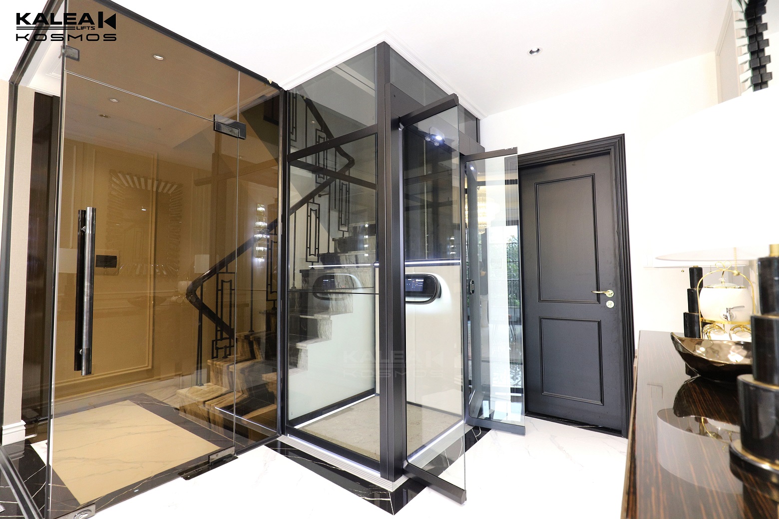 卡尼亚家用电梯X500越南河内案例2024