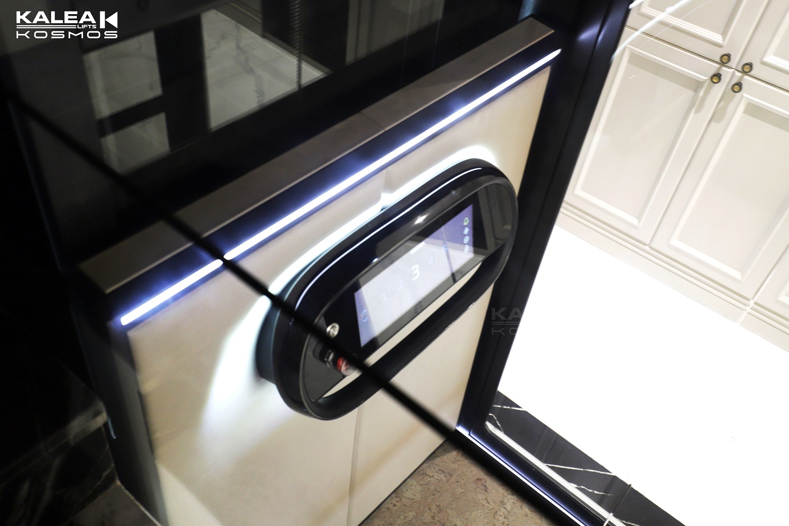 卡尼亚家用电梯X500越南河内案例2024