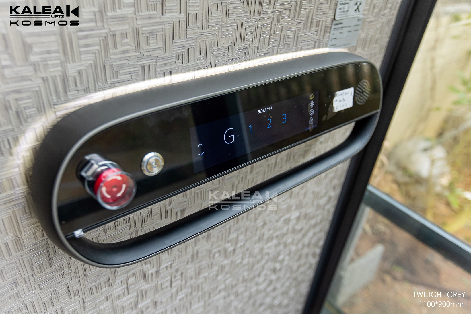 卡尼亚家用电梯X30广州室外加装案例