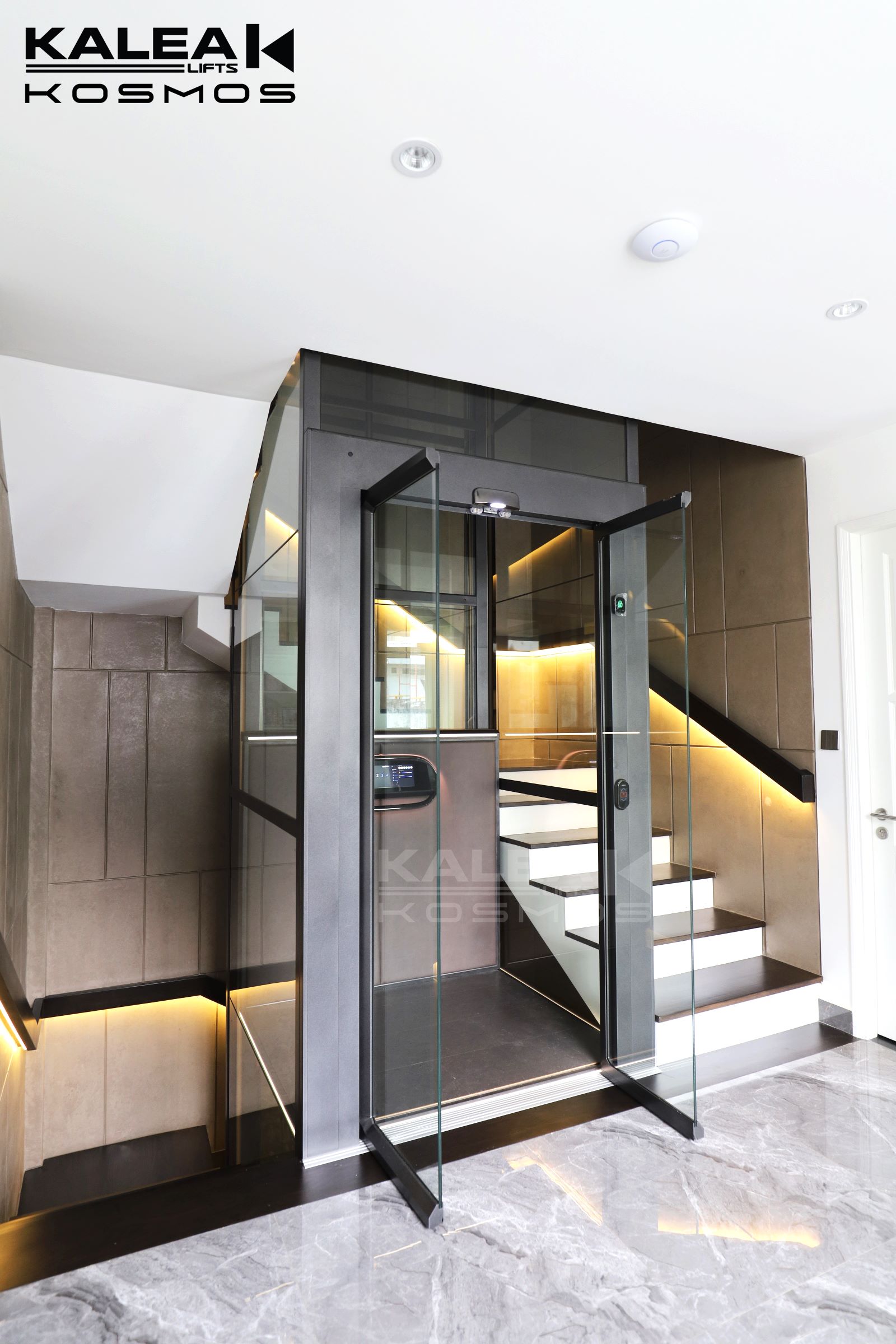 卡尼亚家用电梯X50越南案例