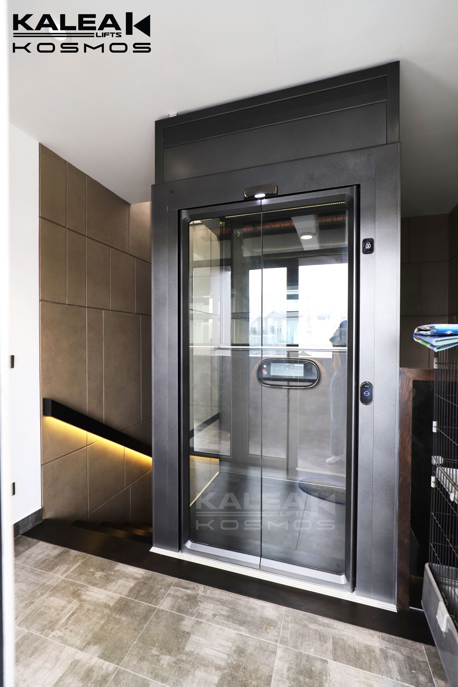 卡尼亚家用电梯X50越南案例