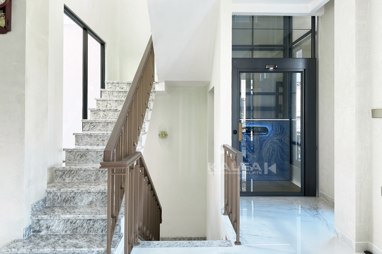 卡尼亚家用电梯X50印尼雅加达案例2024